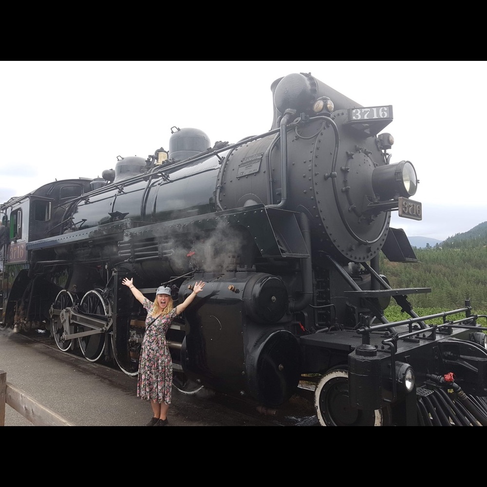 Meet your Posher, Melissa